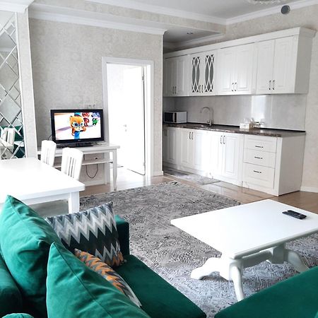 Comfortable Apartment Bishkek Exteriör bild